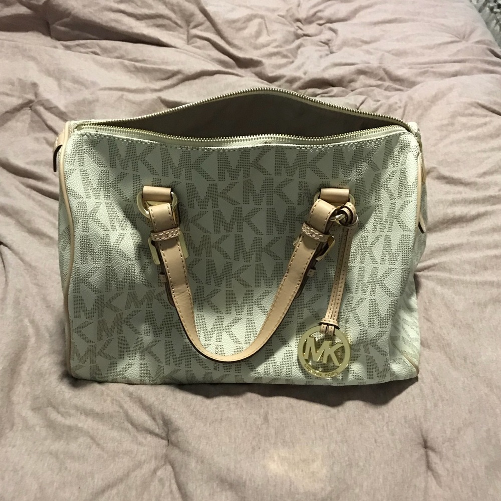 Michael Kors creme tote